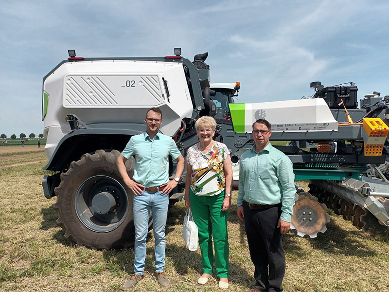 Feldrobotiktag in Köllitsch – Roboter sichern die Zukunft der Landwirtschaft!